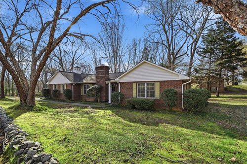 98 Mountain View Dr, Walhalla, SC, 29691-1634 | Card Image