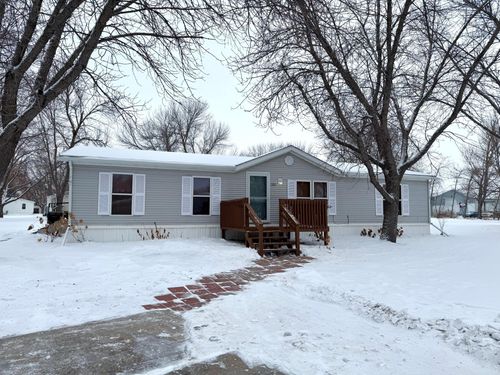 1332 Sandstone Dr, West Fargo, ND, 58078-2147 | Card Image