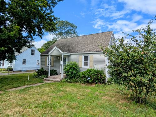 79 Dallas Ave, Plainville, CT, 06062-2463 | Card Image