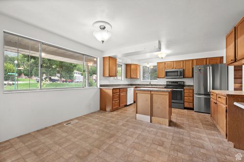 49 1880, Orem, UT, 84057-2111 | Card Image