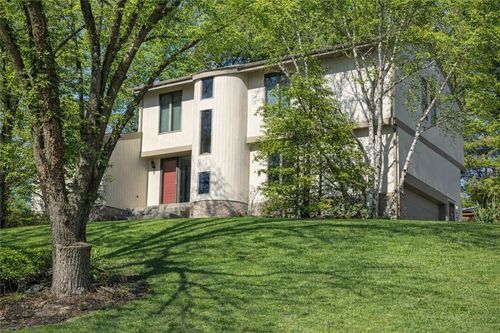 227 Springhouse Drive, Jefferson Hills, PA, 15025 | Card Image