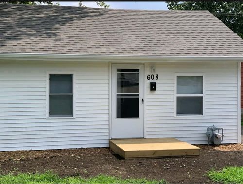 608 Fox St, Joliet, IL, 60432-2226 | Card Image