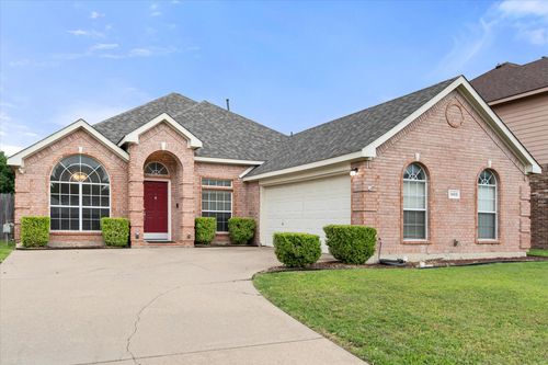 1405 Brighton Drive, Mansfield, TX, 76063 | Card Image