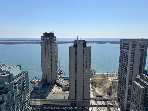 3810-33 Bay St, Toronto, ON, M5J2Z3 | Card Image