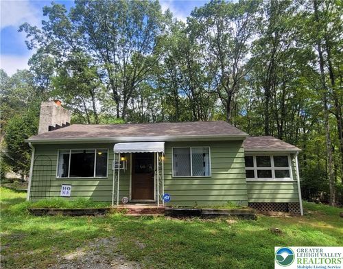 8743 Sherwood Dr, Kunkletown, PA, 18058-1906 | Card Image