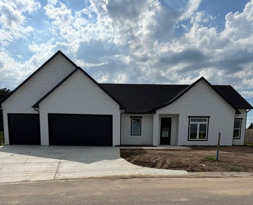 12092 E Shadowridge St, Wichita, KS, 67226-4400 | Card Image