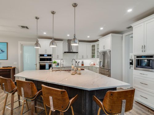 90 S Seas Ct, MARCO ISLAND, FL, 34145-3567 | Card Image