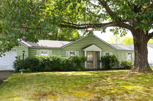 129 Glenview Dr, Newington, CT, 06111-3819 | Card Image