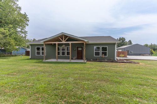 2924 E Benson Rd, STURGEON, MO, 65284-9816 | Card Image