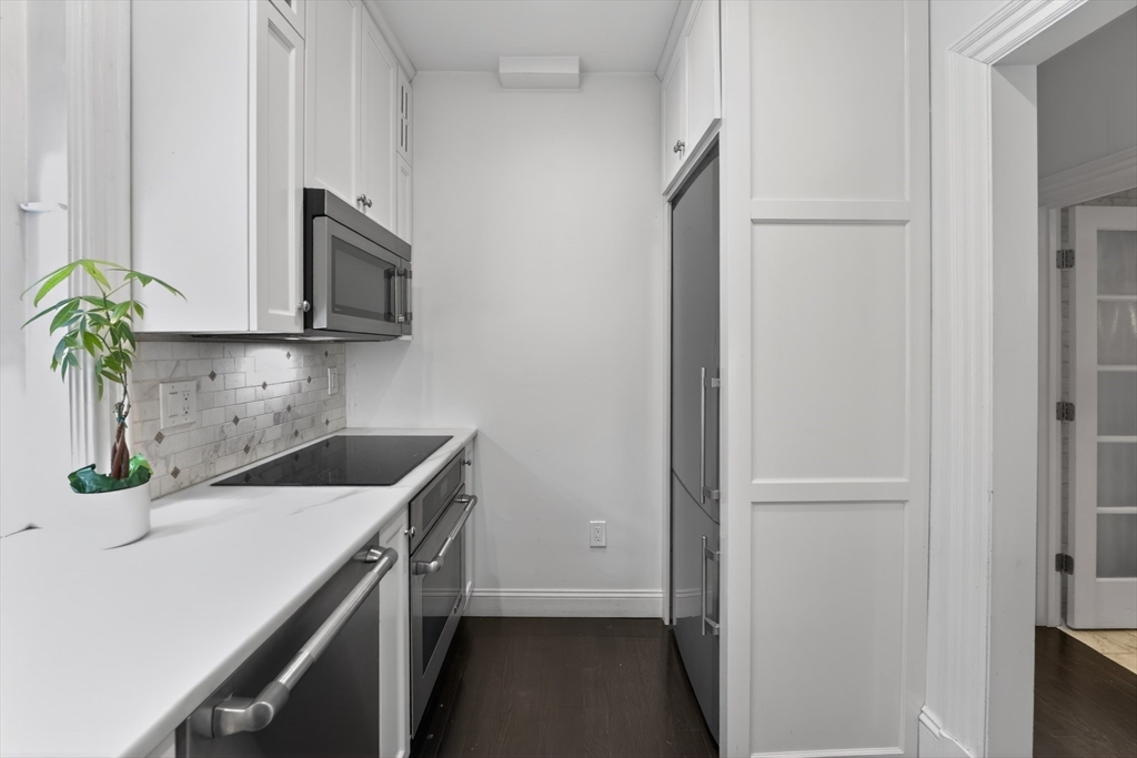 Residential Lease in Boston 4