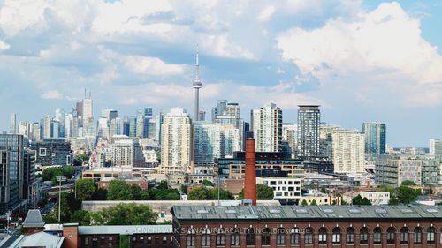lph-18-270 Dufferin St, Toronto, ON, M6K0H8 | Card Image