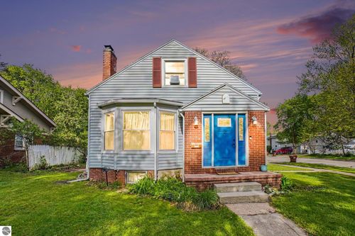700 S Fancher St, Mt Pleasant, MI, 48858-2621 | Card Image