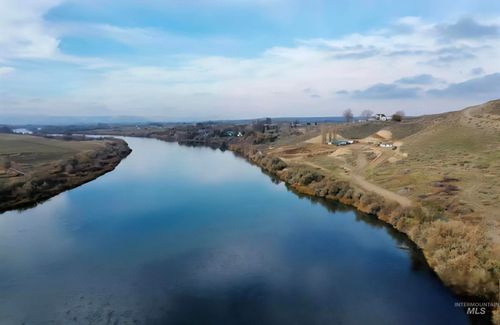 20383 Riverpoint Ln, Wilder, ID, 83676-6700 | Card Image