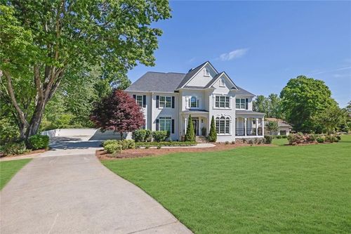 4358 Willow Oak Dr, Gainesville, GA, 30506-4308 | Card Image