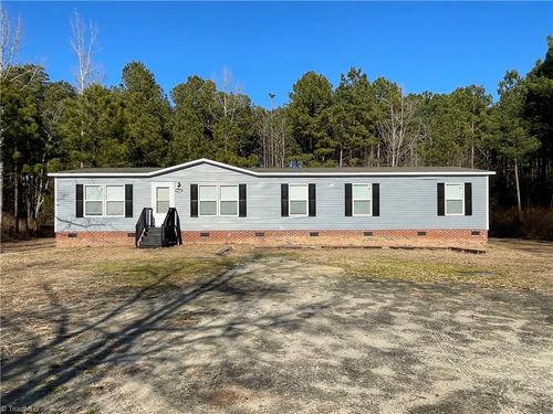 19401 Horne Rd, Laurinburg, NC, 28352-9100 | Card Image