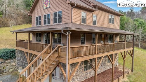 1118 Lucy Bell Rd, Crumpler, NC, 28617-9455 | Card Image