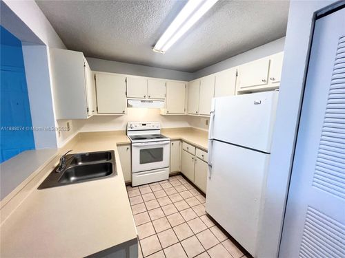apt-207-350 Palm Cir W, Pembroke Pines, FL, 33025-1193 | Card Image