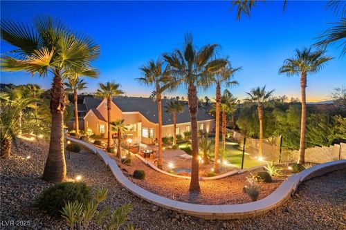 2064 Poetry Ave, Henderson, NV, 89052-5541 | Card Image