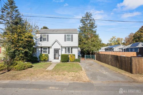 25 Evergreen St, Spotswood, NJ, 08884-1709 | Card Image