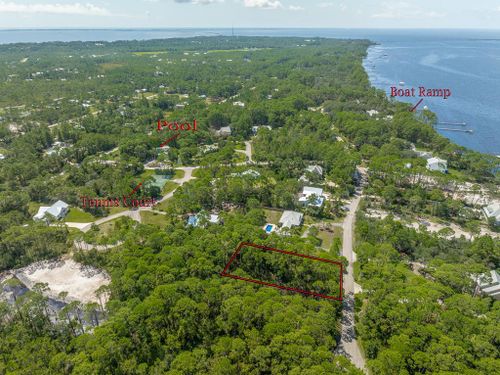 306 Magnolia Bay Dr, Eastpoint, FL, 32328-3578 | Card Image