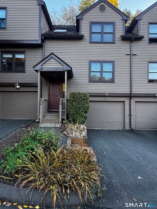 6-6 Cascade Cir, Monroe, CT, 06468-2626 | Card Image