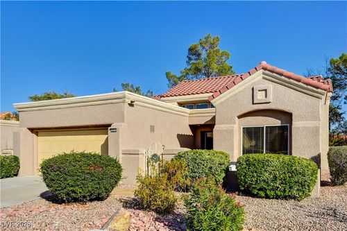 2832 Dry Plains Dr, Las Vegas, NV, 89134-8973 | Card Image