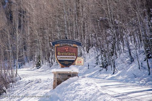 b7-11101 County Road 117, Glenwood Springs, CO, 81601 | Card Image