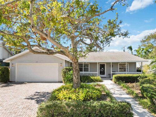 210 20th Street W, Bradenton, FL, 34205 | Card Image