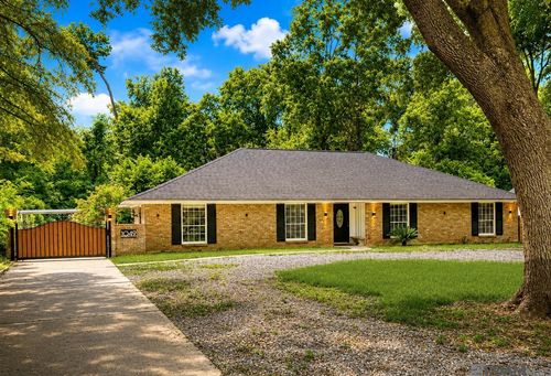 1049 Castle Kirk Dr, Baton Rouge, LA, 70808-6024 | Card Image
