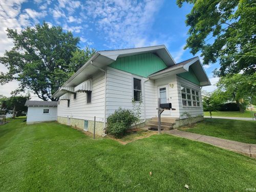 302 W 7th St, Bicknell, IN, 47512-1208 | Card Image