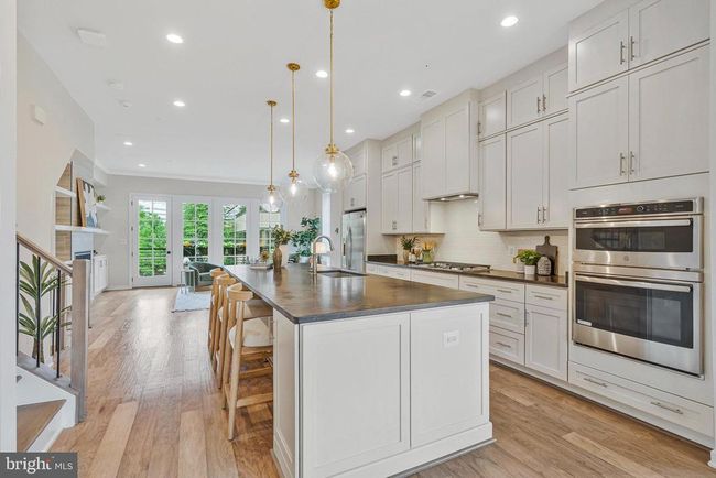 11724 Paysons Way, Townhouse with 4 bedrooms, 5 bathrooms and null parking in RESTON VA | Image 7