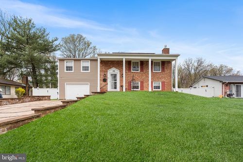 15 Edge Ln, WILLINGBORO, NJ, 08046-2413 | Card Image