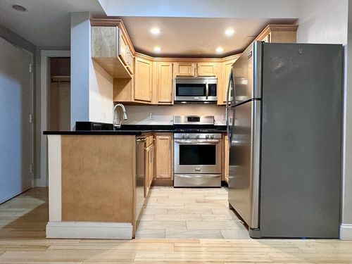 apt-18-8 Juniper St, Brookline, MA, 02445-7121 | Card Image