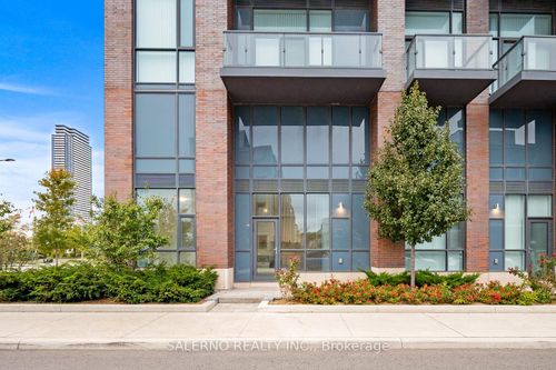 105-10 Honeycrisp Cres, Vaughan, ON, L4K0M7 | Card Image