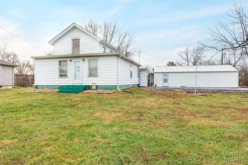 713 E Warren St, Bunker Hill, IL, 62014-1175 | Card Image