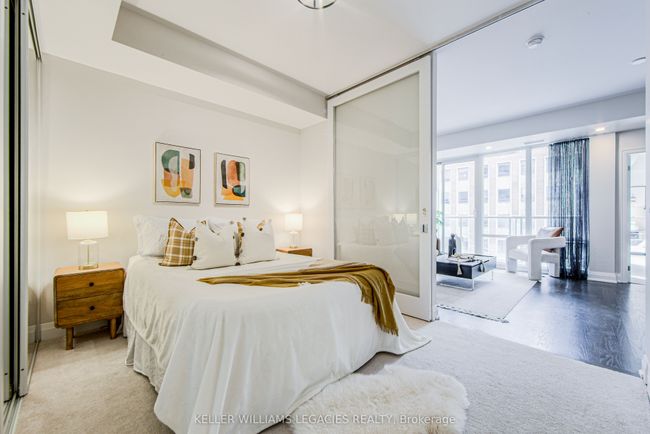 416 - 1 Bedford Rd, Condo with 2 bedrooms, 2 bathrooms and null parking in Toronto ON | Image 15