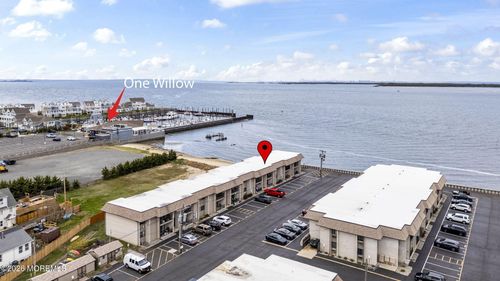 g6-330 Shore Dr, HIGHLANDS, NJ, 07732-1145 | Card Image