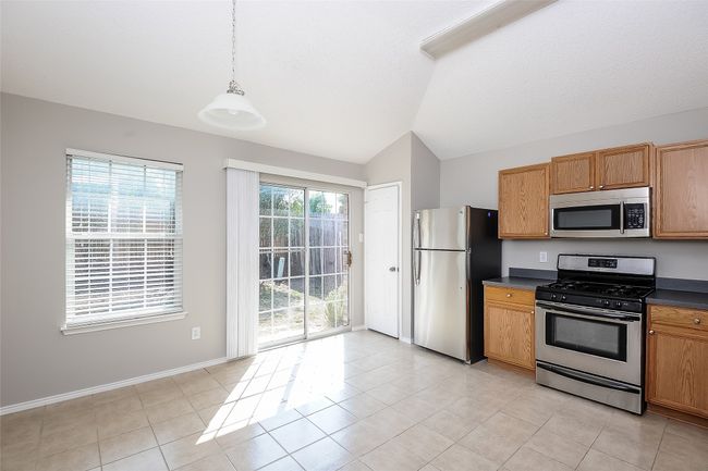 4853 Madyson Ridge Dr, House other with 3 bedrooms, 2 bathrooms and null parking in Fort Worth TX | Image 7