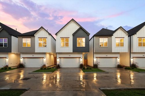 1834 W Tidwell Rd, Houston, TX, 77091-5400 | Card Image