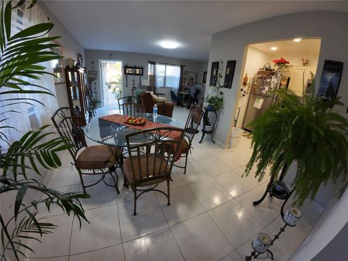 o-714 Saxony O, Delray Beach, FL, 33446-1067 | Card Image