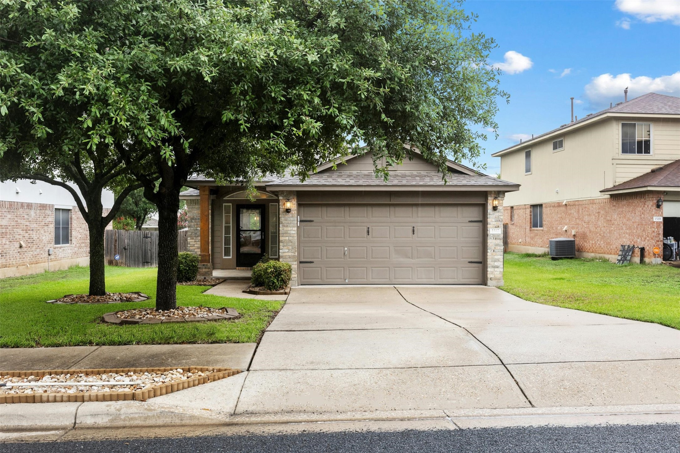 Dillon Lake Bnd, Leander, TX 78641