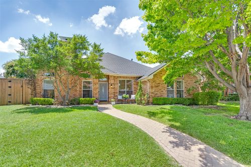 4112 Kentshire Ln, Dallas, TX, 75287-5016 | Card Image