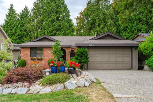 6751 Westview Dr, Delta, BC, V4E2L7 | Card Image
