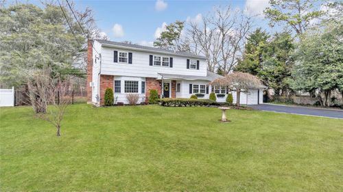 275 Waterford Rd, Oakdale, NY, 11769-1335 | Card Image