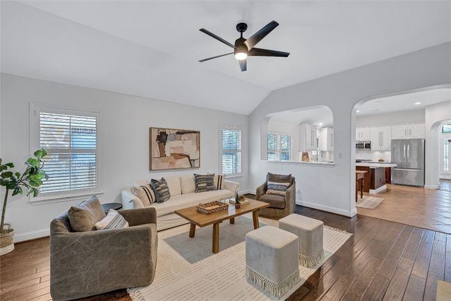 11413 Cherisse Dr, House other with 3 bedrooms, 2 bathrooms and 2 parking in Austin TX | Image 16