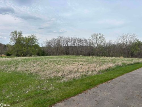 401 Pond Road, Fairfield, IA, 52556 | Card Image