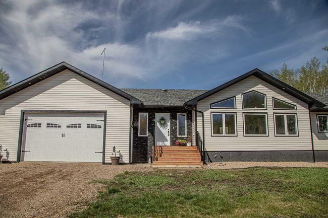 19125 Township Road 1104, House other with 5 bedrooms, 3 bathrooms and 10 parking in High Level AB | Image 35