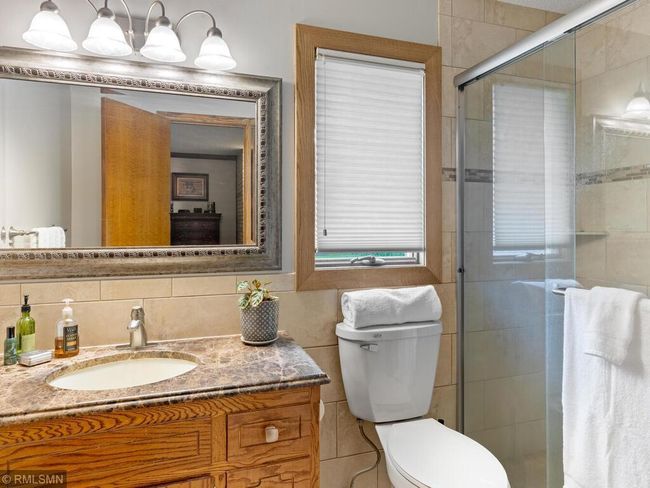 Private owners bath | Image 28