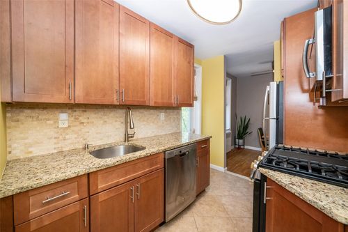 apt-6l-625 Gramatan Ave, Mount Vernon, NY, 10552-1816 | Card Image