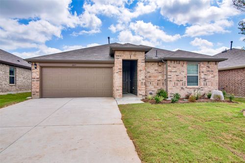 2417 Burleson Rd, Sherman, TX, 75090-1113 | Card Image